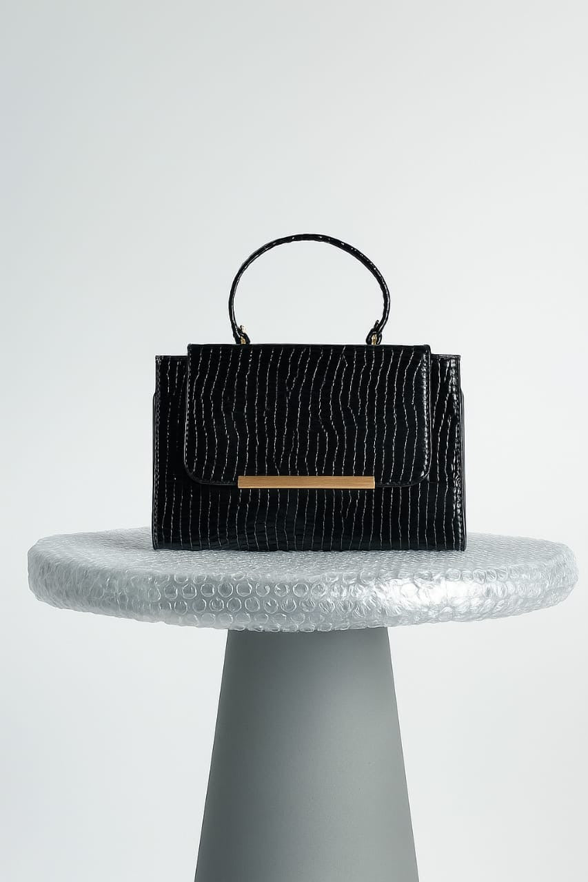 Croco crossbody