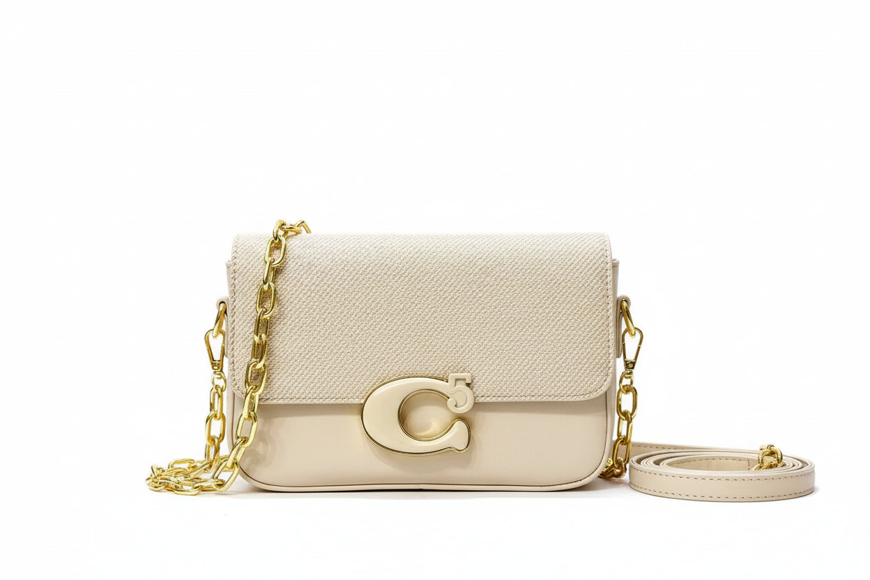 Elegant chic