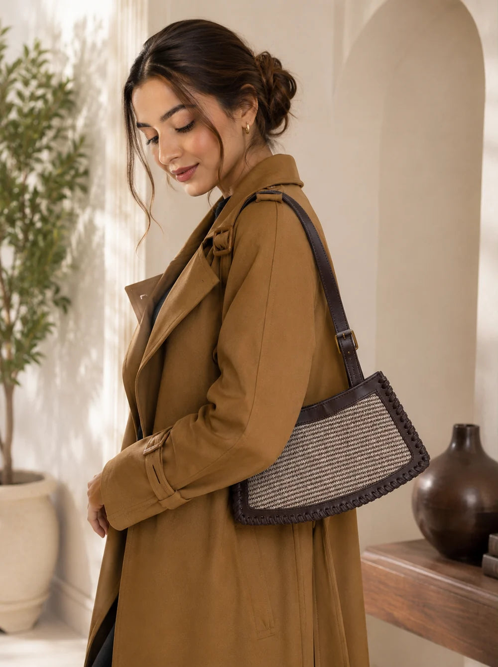 Nior Crossbody Bag