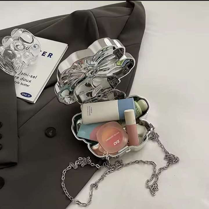 Avocado Bloom Metallic Bag