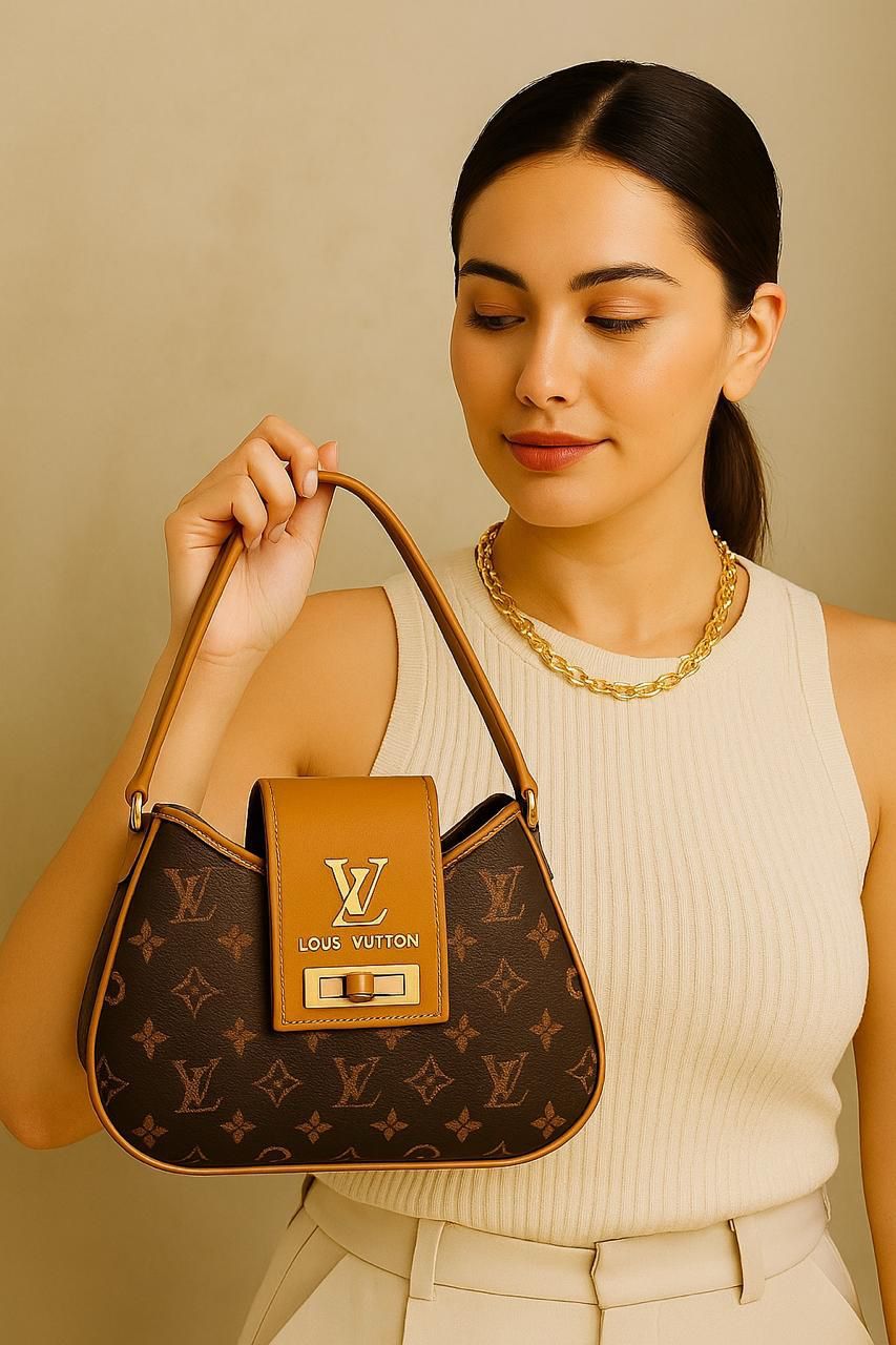 Louis vuttion crossbody